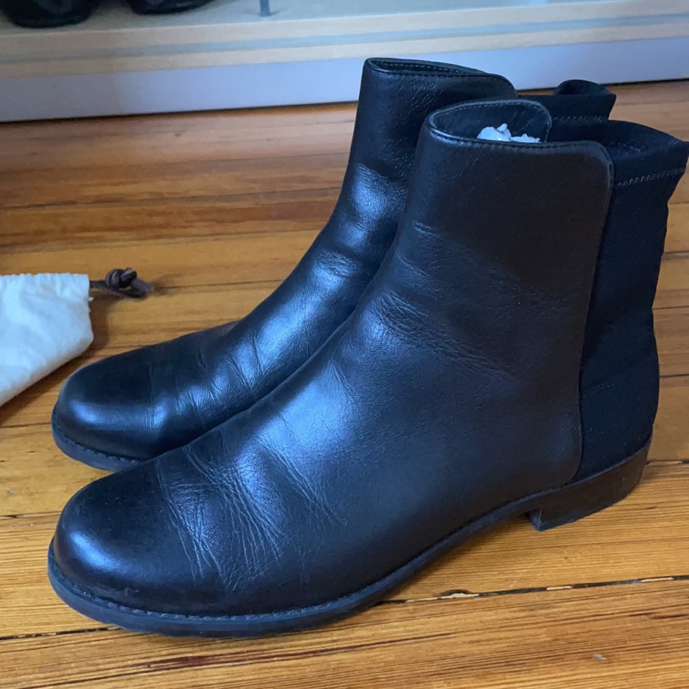 Stuart weitzman 5050 bootie
